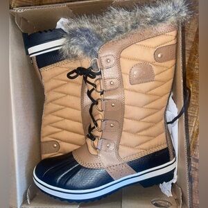 Women’s Sorel Boots / Brand new in box / 8.5 🤶🎁🤩🎄